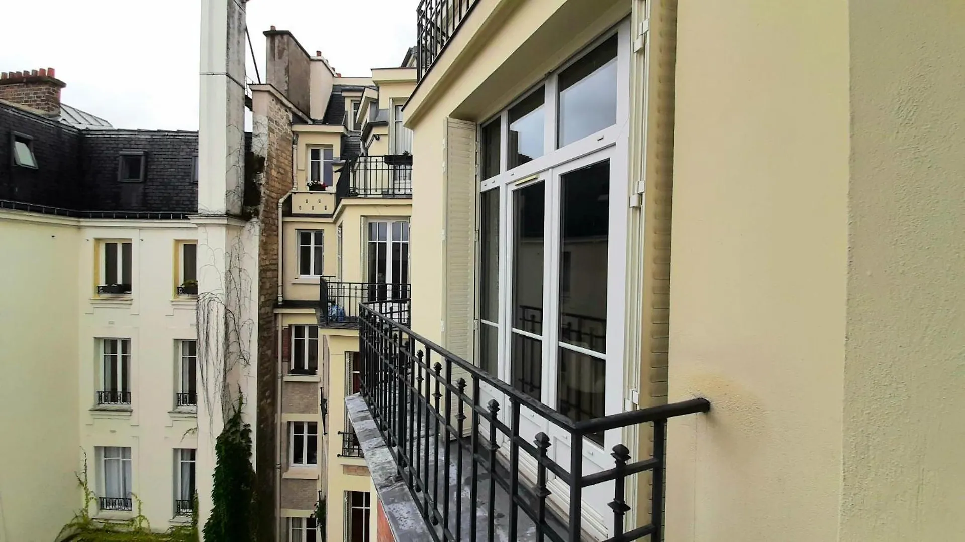 Apartment Avenue Saint Honore D'eylau - 16